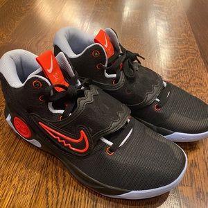 Nike Men's Basketball Shoe KD